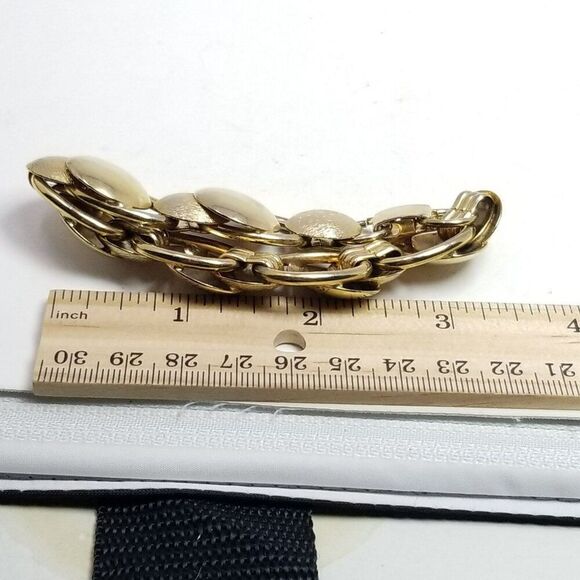 Vintage Round Dome Link Panel Chain Bracelet, Gold Tone Wide Bangle, Estate - Picture 4 of 5